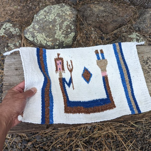 Native American Inspired Yei Handmade Weaving Rug - Traditional Native Art *** - Picture 11 of 11